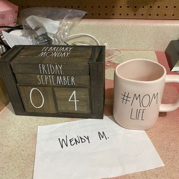 Rae Dunn #mom life mug - Picture 1 of 1